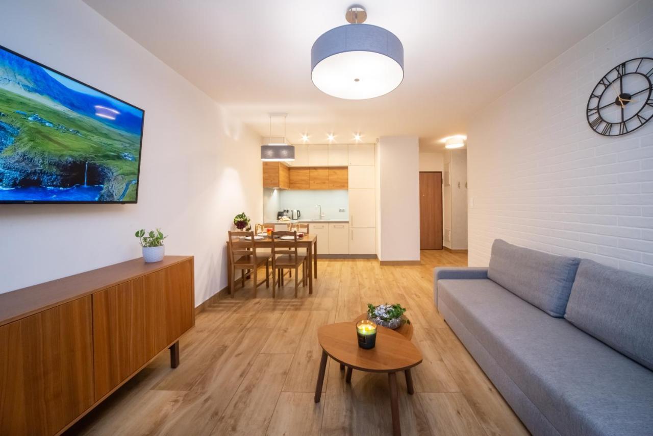 Maya'S Flats & Resorts 74 - Swietej Barbary กดัญสก์ ภายนอก รูปภาพ